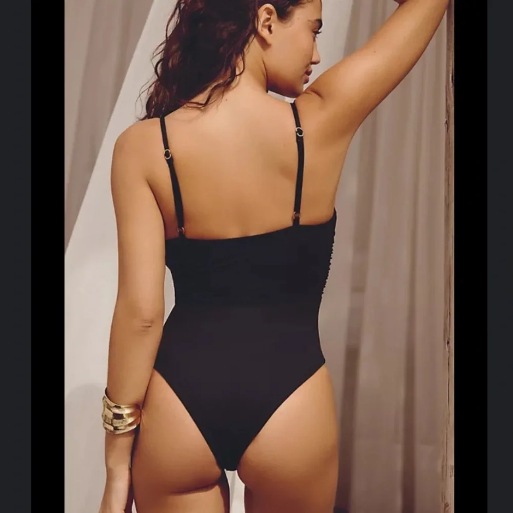 LSPACE Piper Classic One-Piece Swimsuit Tie Keyhole Black Size XS - Picture 8 of 15